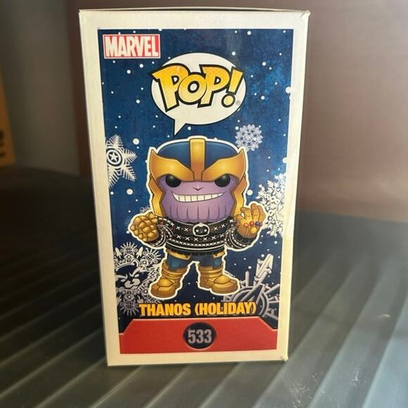 ˚₊‧꒰ა ☆ ໒꒱ ‧₊˚ Funko Pops Marvel Thanos Holiday #533 Action Figure - Picture 3 of 5